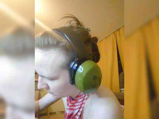 Magretta_Dering webcam