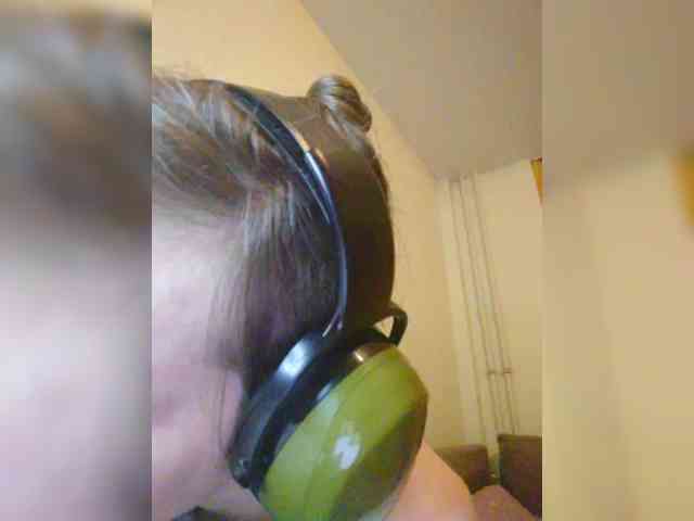 Magretta_Dering webcam