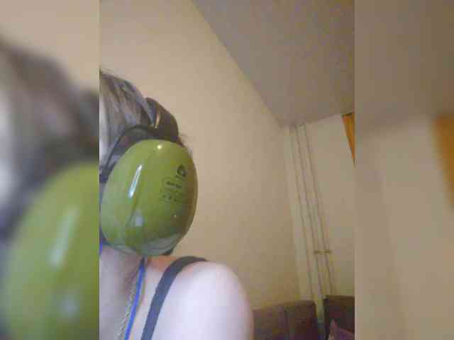 Magretta_Dering webcam