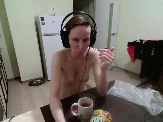 Magretta_Dering webcam