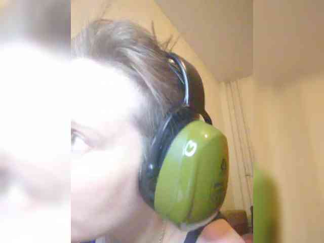 Magretta_Dering webcam