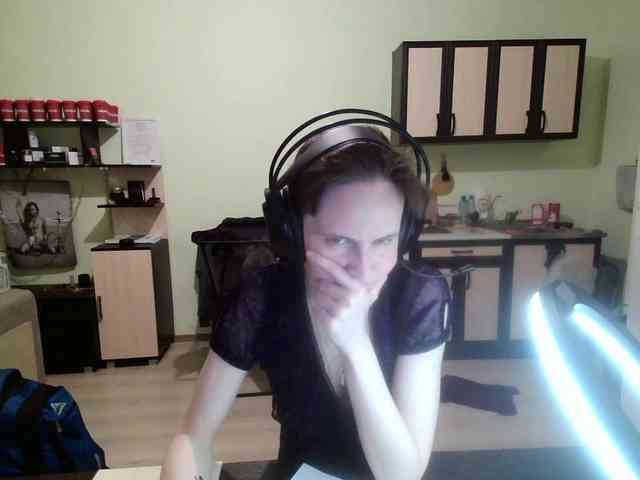 Magretta_Dering webcam