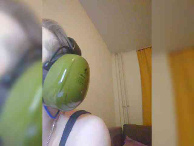 Magretta_Dering webcam