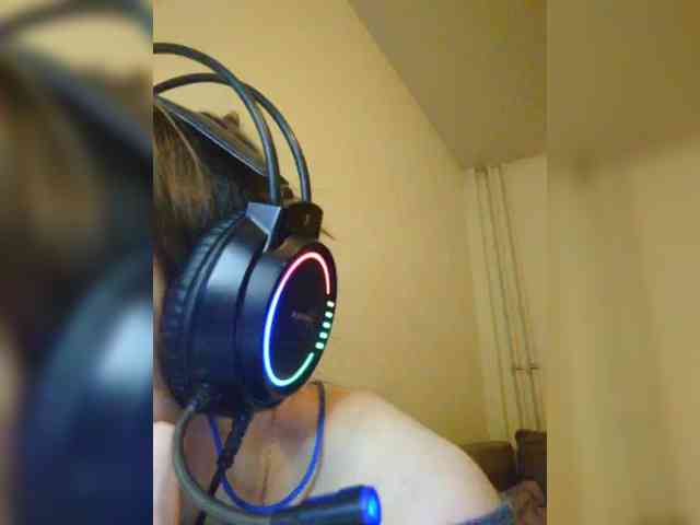 Magretta_Dering webcam