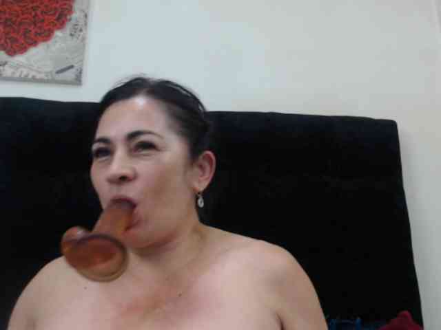 Group chat for 10 19 tokens, Full privates for 30 59 tokens, Privates for 3..., dildo cum 1