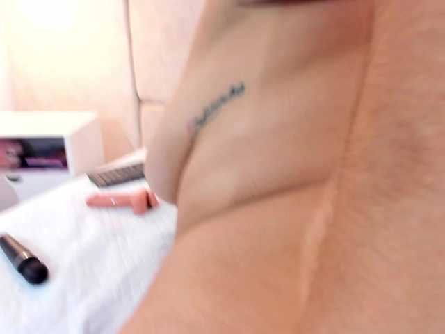 abbygibson's BongaCams show and profile