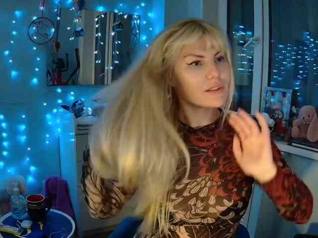 YayaTwist webcam