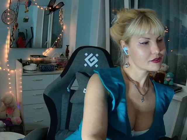 YayaTwist webcam
