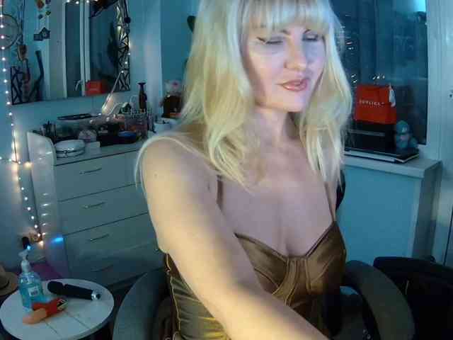 GlamourAsmr GlamourAsmr