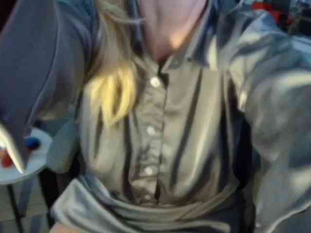 YayaTwist webcam