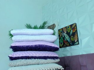 Hellen-Sky Porn Show