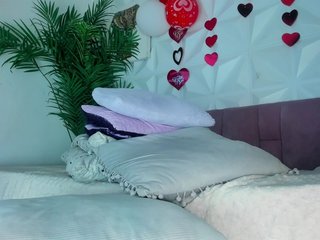 Hellen-Sky Porn Show