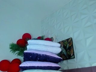 Hellen-Sky Porn Show