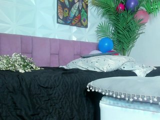 Hellen-Sky Porn Show