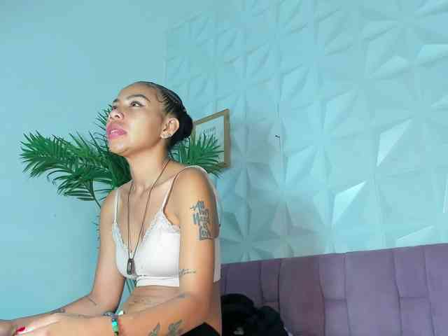 Hellen-Sky webcam