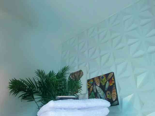 Hellen-Sky Hellen-Sky