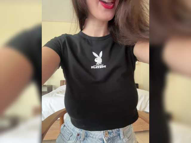 perssso — Lovens in pussy (from 3 tokens). Favorite vibrations 111, 222 and 333 tokens. The menu workI love it when lovense make me squirt . I watch porno when I stream