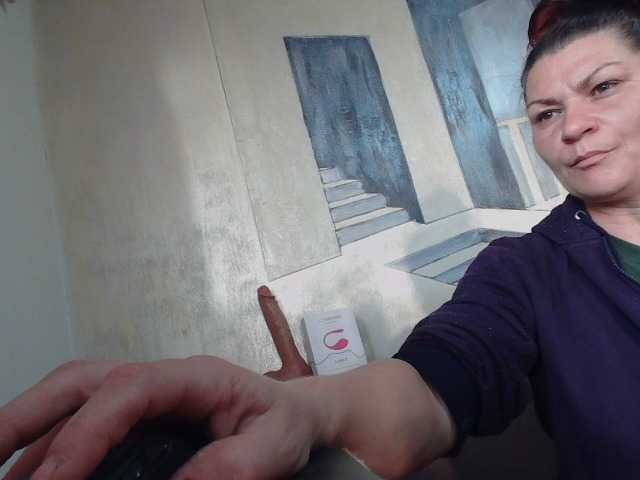 YasminaGeil's BongaCams show and profile