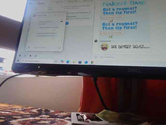 YasminaGeil webcam