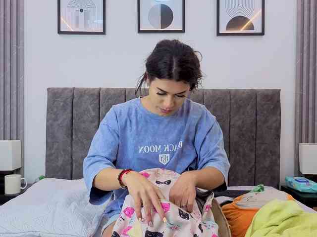 Luciana-Ortiz Live Webcam on BongaCams