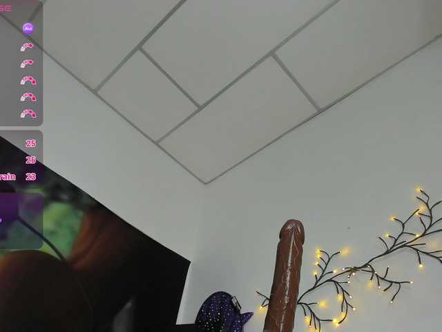 marie-naugthy's BongaCams show and profile