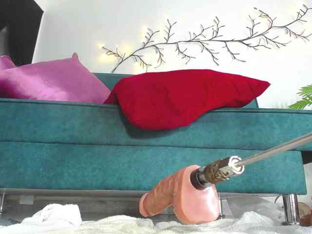 marie-naugthy webcam