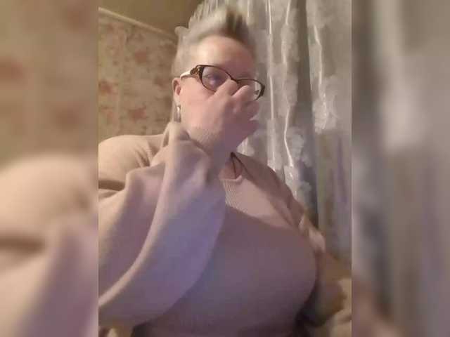 CerdAyaz's BongaCams show and profile