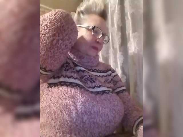 CerdAyaz's BongaCams show and profile