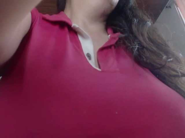 sandyxnaughty's BongaCams show and profile