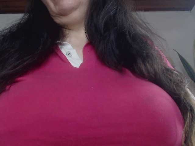 sandyxnaughty's BongaCams show and profile