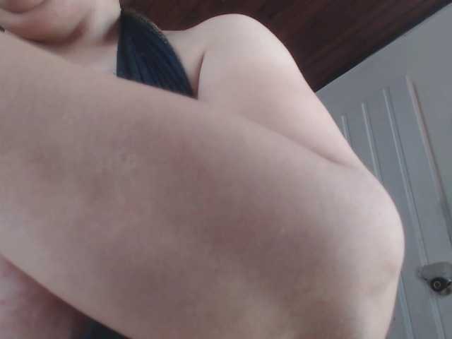 sandyxnaughty's BongaCams show and profile