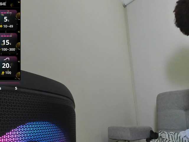 AliciaMilf's BongaCams show and profile