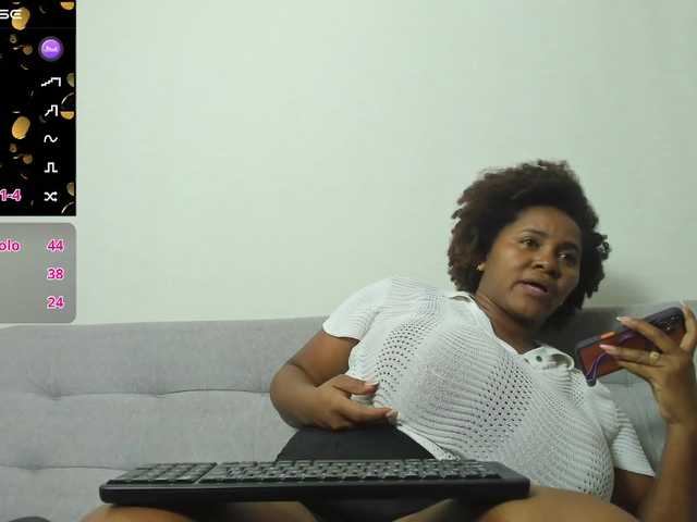 AliciaMilf from BongaCams is Freechat