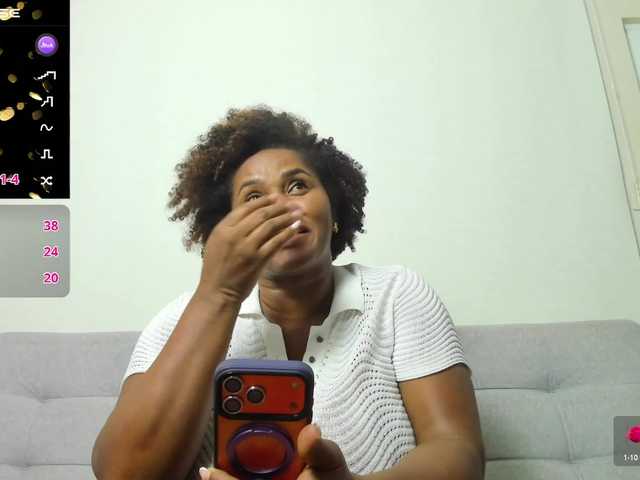 AliciaMilf's BongaCams show and profile