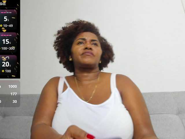 AliciaMilf's BongaCams show and profile