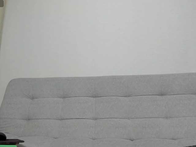 AliciaMilf's BongaCams show and profile