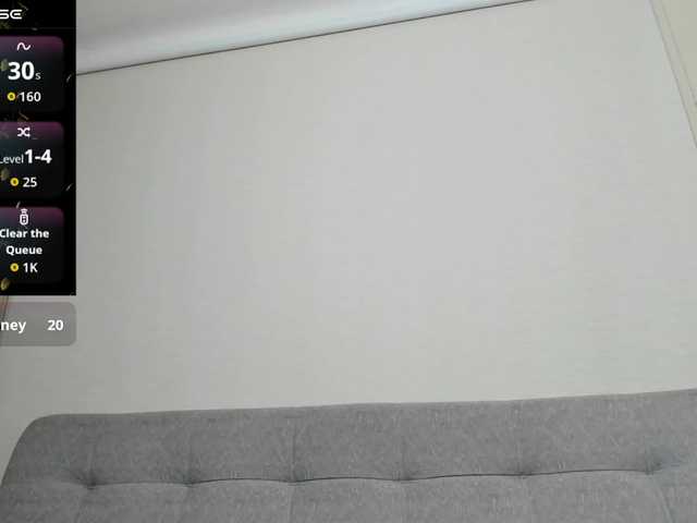 AliciaMilf's BongaCams show and profile