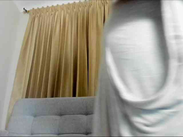 AliciaMilf webcam