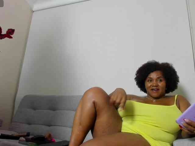 AliciaMilf AliciaMilf