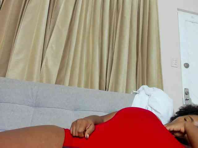 AliciaMilf webcam