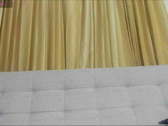 AliciaMilf webcam