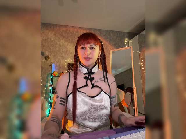 LolyMolly's BongaCams show and profile