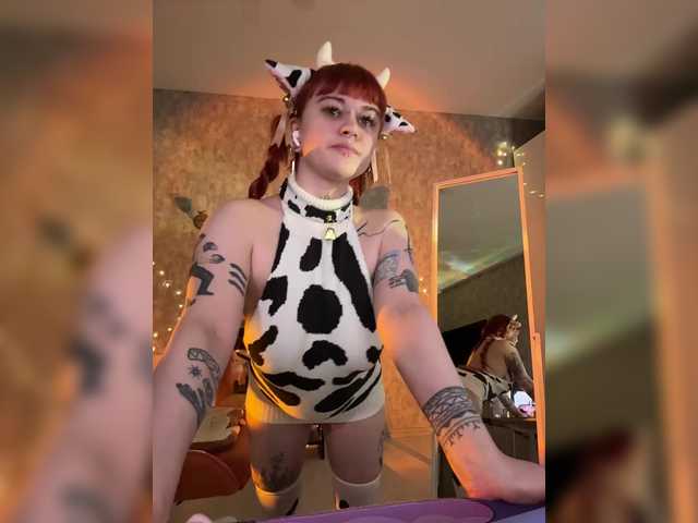 LolyMolly's BongaCams show and profile