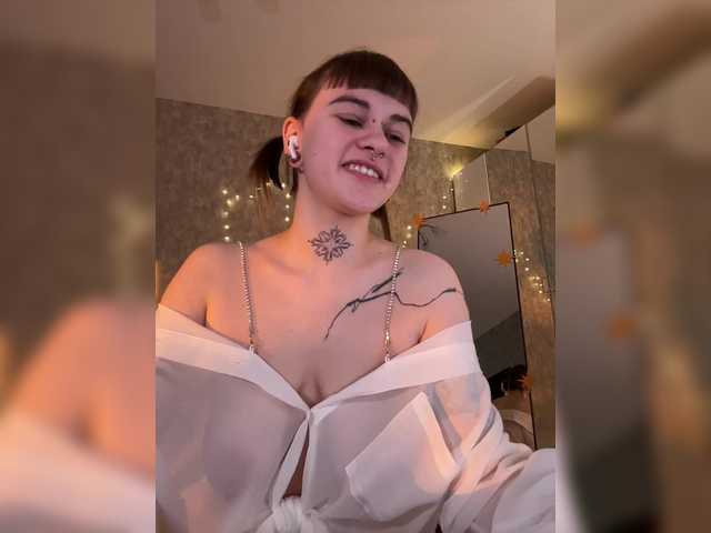 эросцена LolyMolly