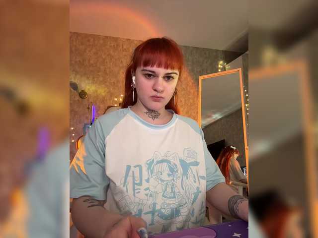 LolyMolly's BongaCams show and profile