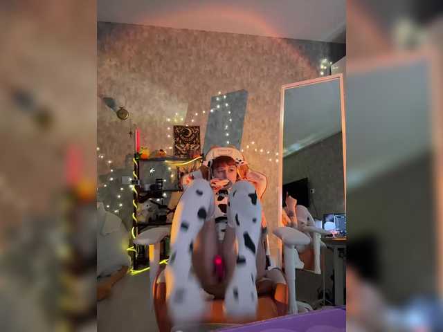 LolyMolly's BongaCams show and profile