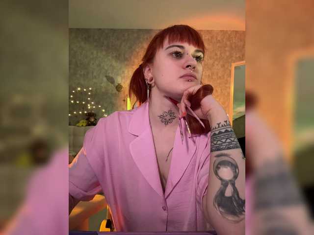 LolyMolly's BongaCams show and profile