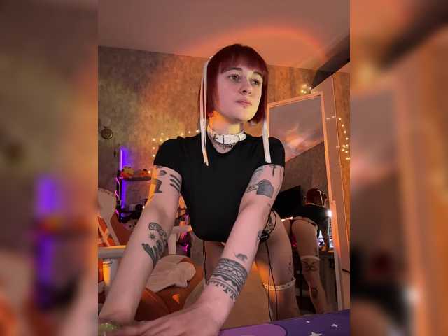 LolyMolly's BongaCams show and profile