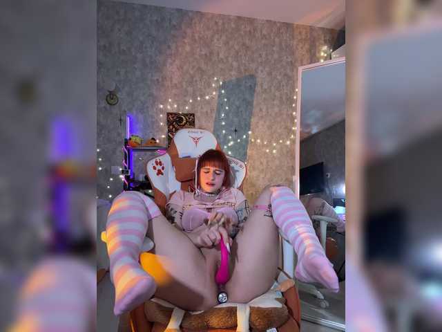 LolyMolly's BongaCams show and profile