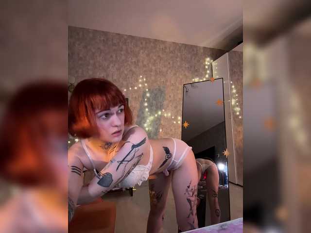 LolyMolly's BongaCams show and profile